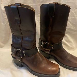 Durango , leather boots , size 6